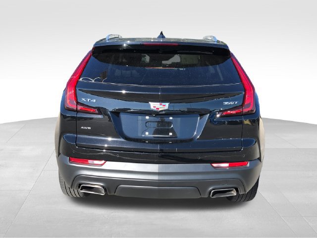 Used 2023 Cadillac XT4 Luxury w/ Cold Weather Package AWD/4WD image 36