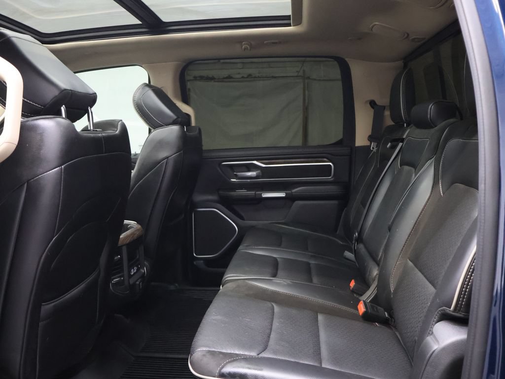 Used 2019 RAM 1500 Laramie AWD/4WD image 14