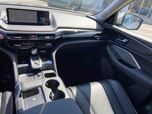 Used 2024 Acura MDX SH-AWD w/ Advance Package image 16