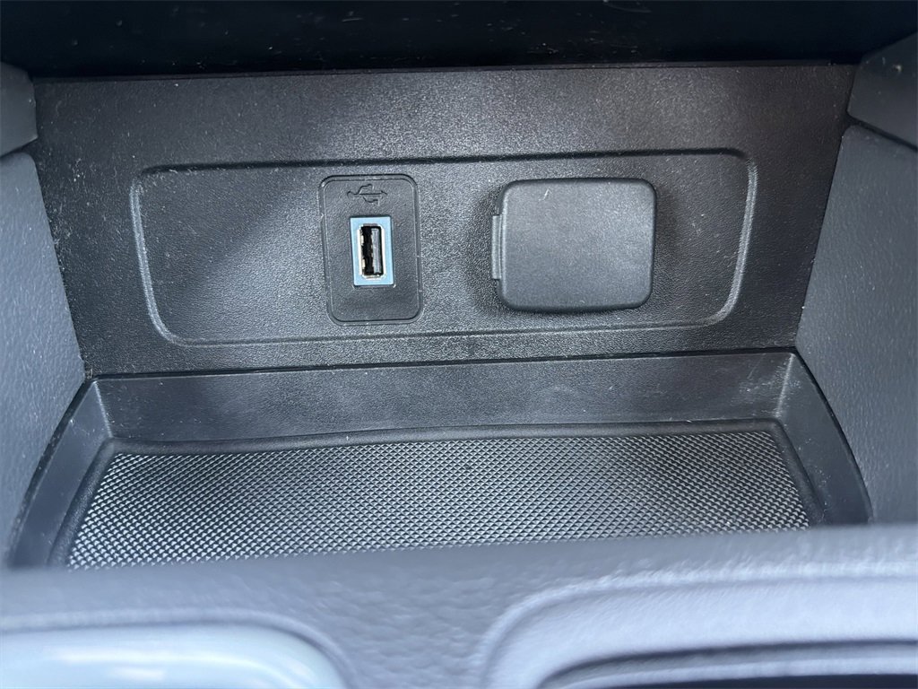 Used 2018 Ford Escape SE image 28