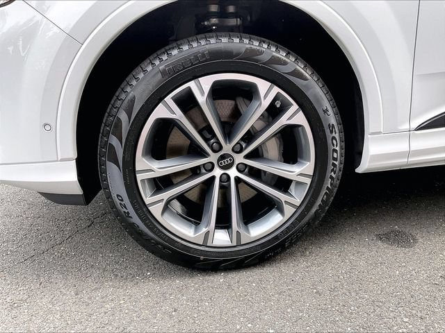 New 2026 Audi Q7 2.0T Premium AWD/4WD image 13