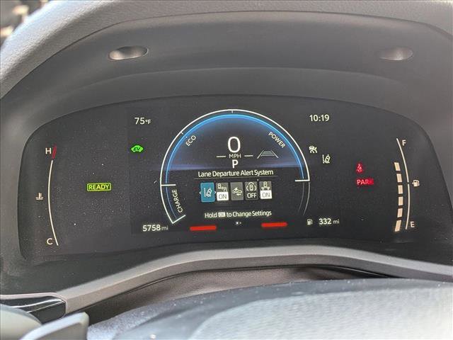 Used 2025 Toyota Camry SE image 11