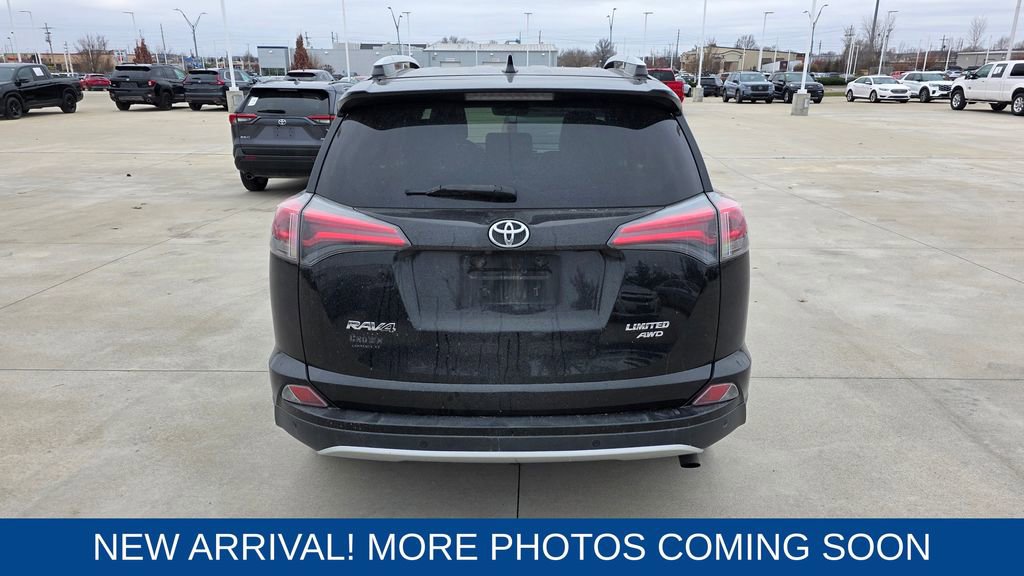 Used 2016 Toyota RAV4 Limited image 4