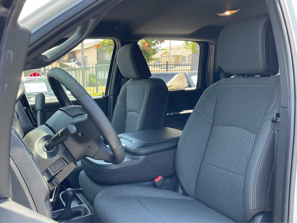 New 2024 RAM 2500 Tradesman w/ Chrome Appearance Group image 14