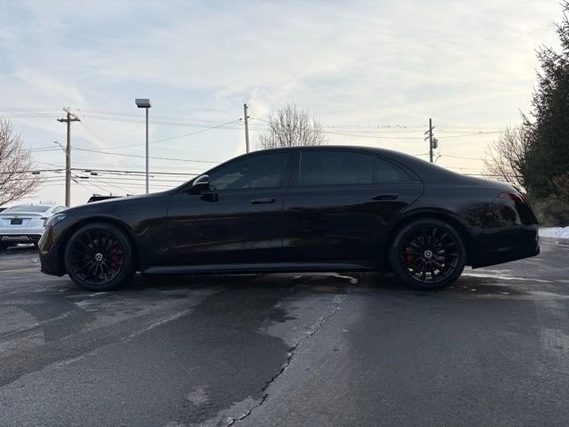 Used 2021 Mercedes-Benz S 580 4MATIC Sedan image 2