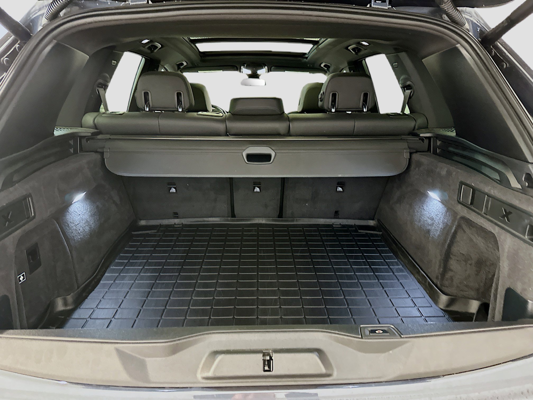 Used 2022 BMW X5 xDrive40i w/ Premium Package image 31