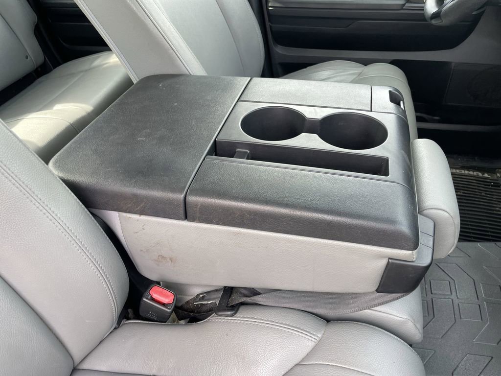 Used 2017 Toyota Tundra SR image 27