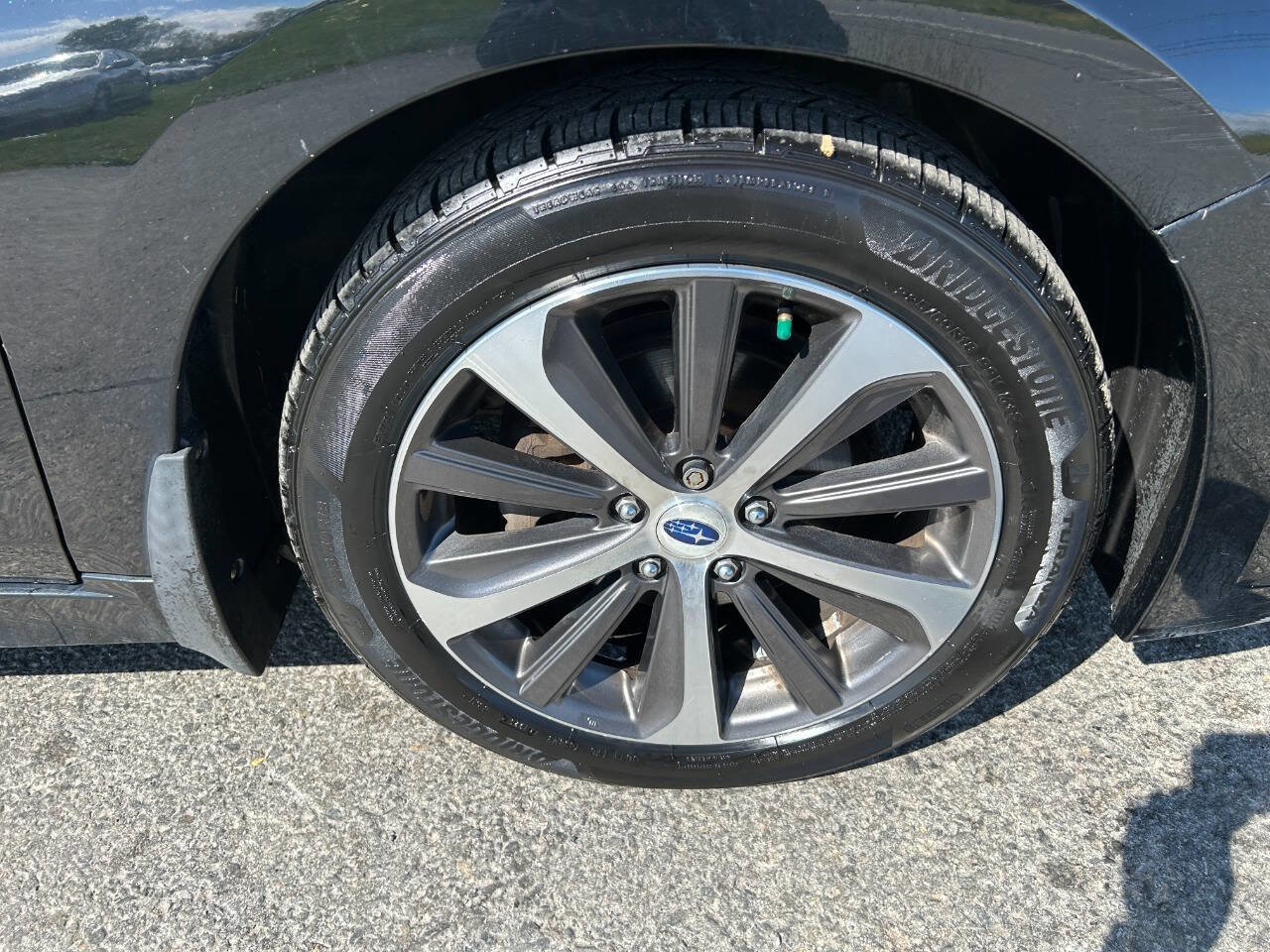 Used 2015 Subaru Legacy 2.5i Limited AWD/4WD image 17