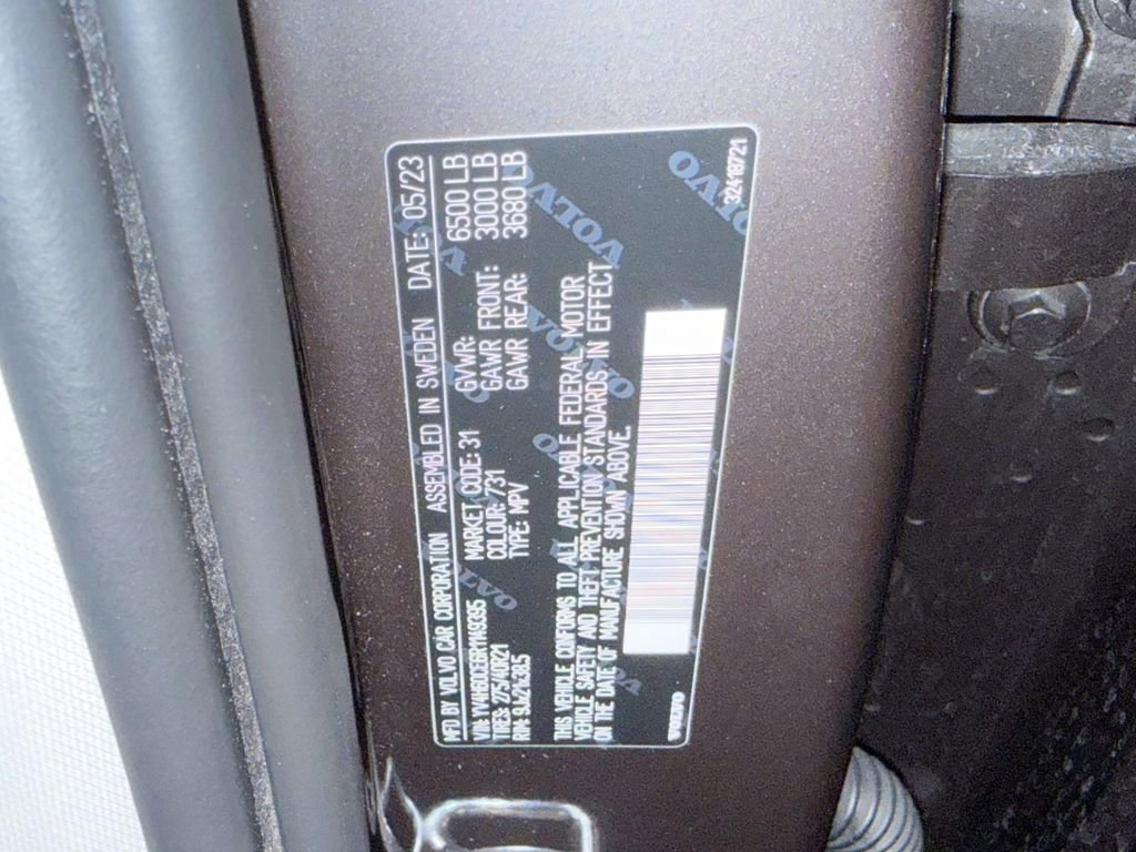 Used 2024 Volvo XC90 T8 Plus w/ Protection Package Premier image 6