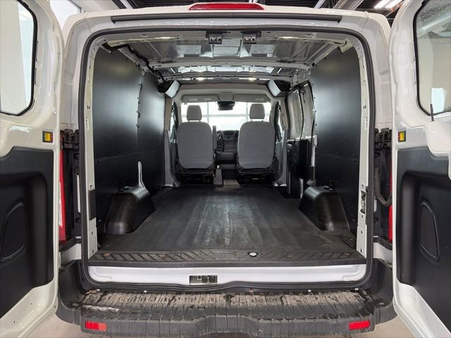 Used 2017 Ford Transit 150 130 Low Roof RWD image 8