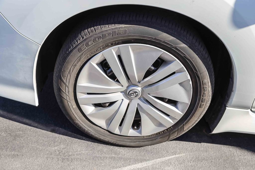 Used 2023 Nissan Leaf S FWD image 6