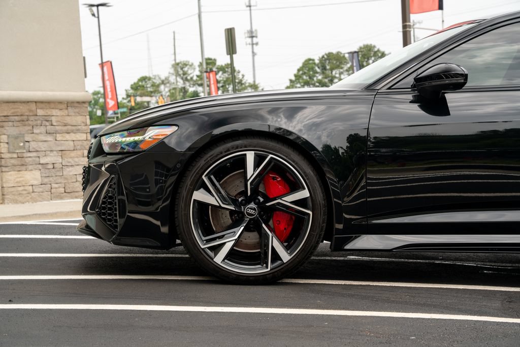 Used 2022 Audi RS 6 AWD/4WD image 24