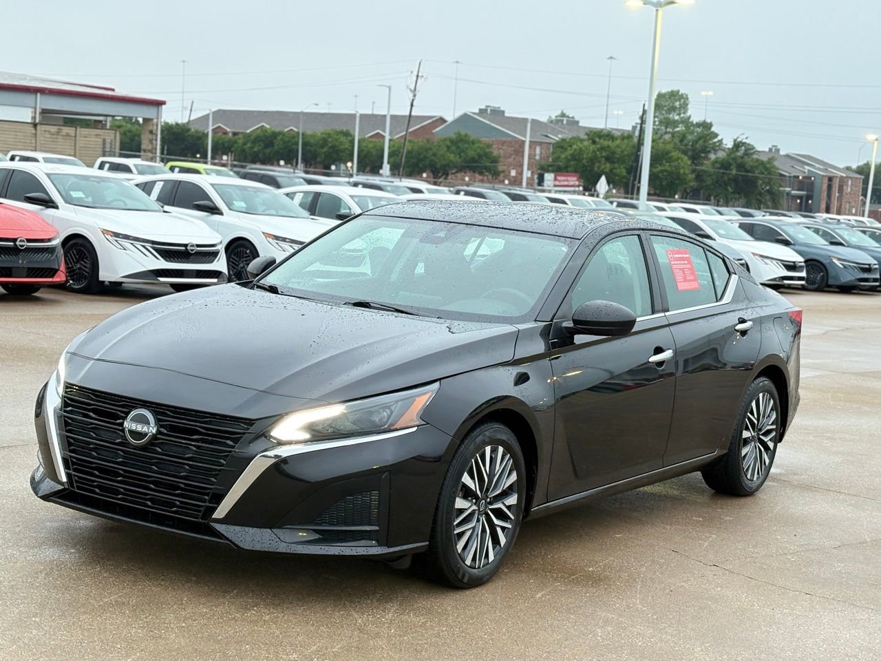 Certified 2025 Nissan Altima 2.5 SV FWD image 3