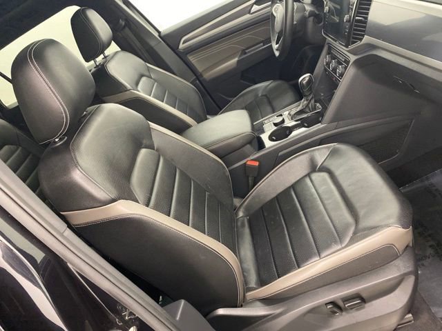 Used 2021 Volkswagen Atlas Cross Sport SEL image 31