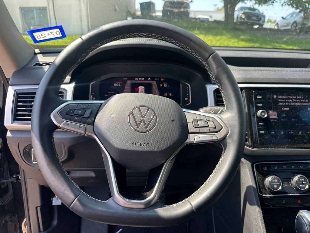 Used 2023 Volkswagen Atlas SEL AWD/4WD image 42