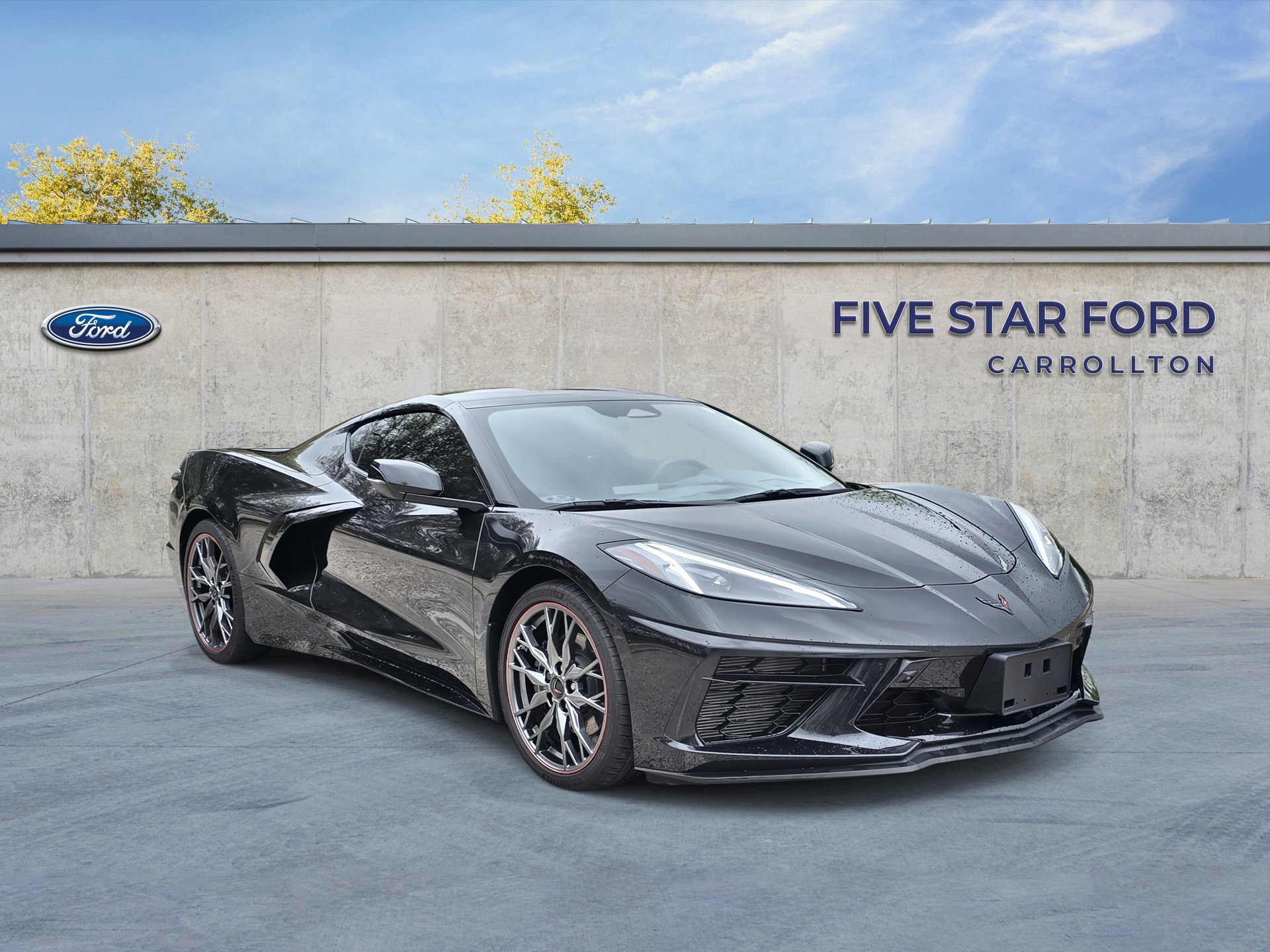 Used 2024 Chevrolet Corvette Stingray Preferred Cpe w/ Body-Color Dual Roof Package RWD image 1