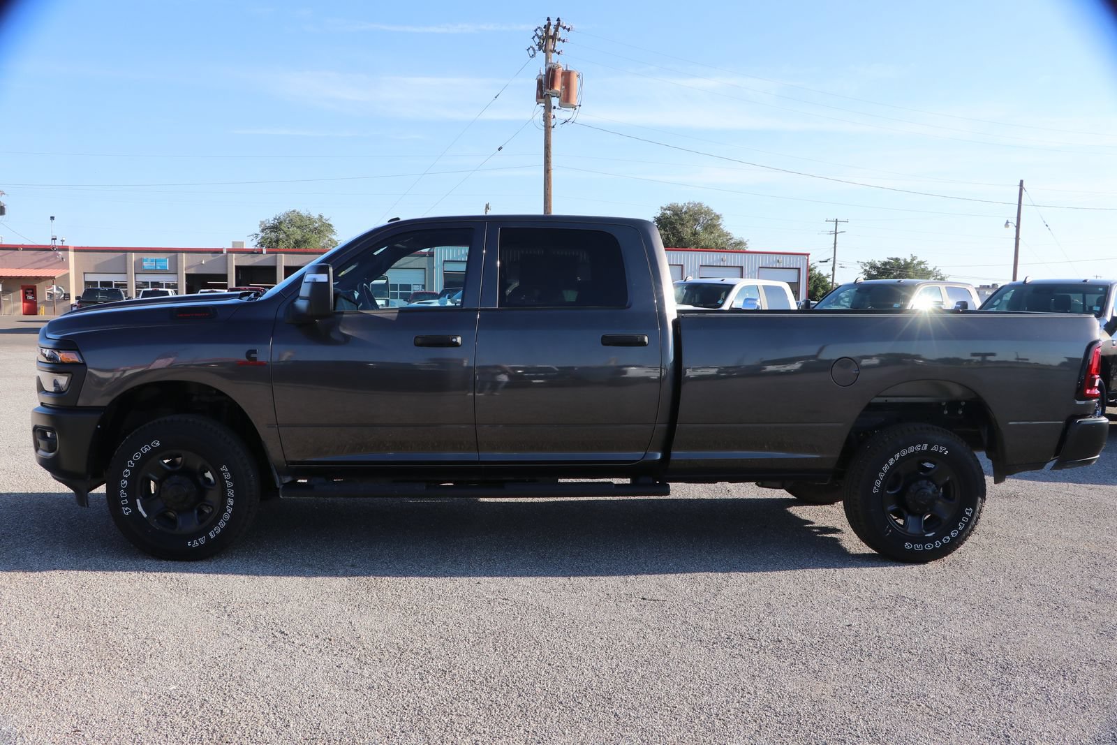 New 2026 RAM 2500 Tradesman AWD/4WD image 4