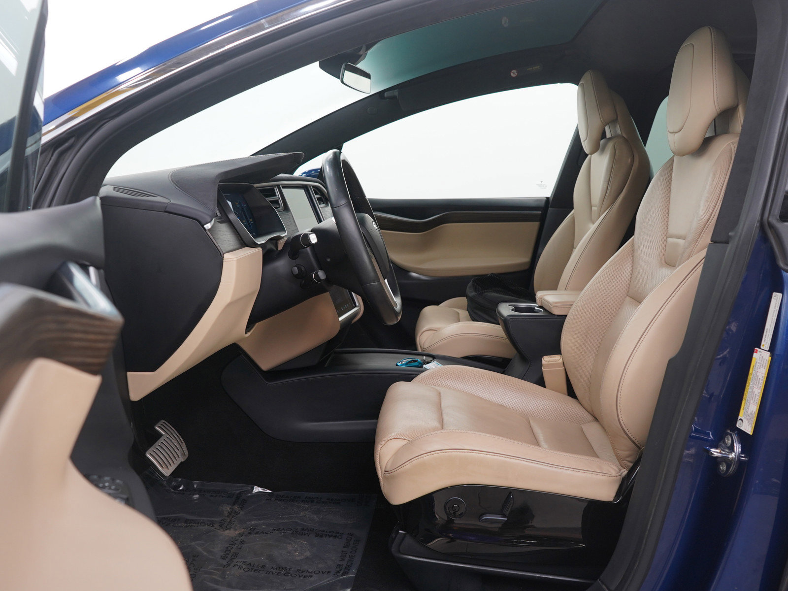 Used 2016 Tesla Model X Performance image 23