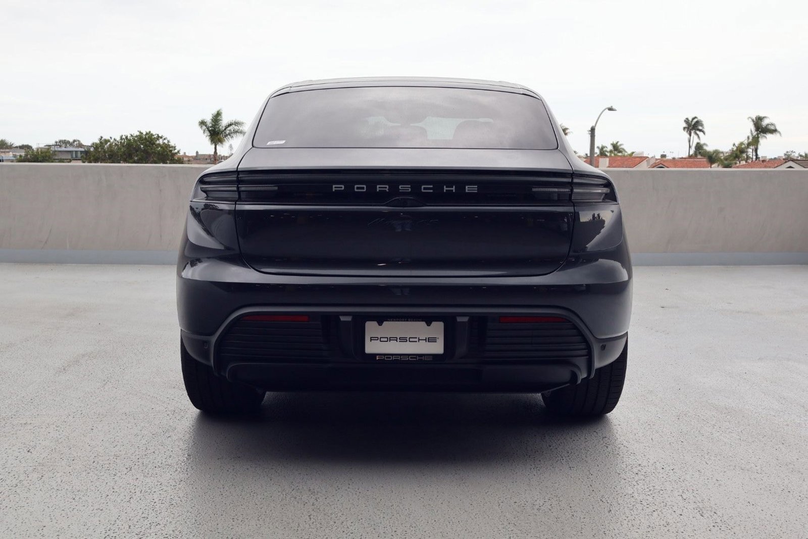 New 2025 Porsche Macan 4S Electric image 10