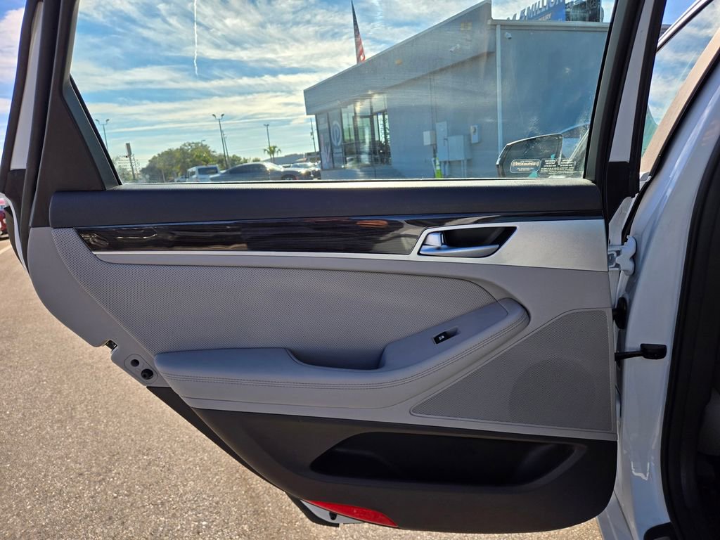 Used 2018 Genesis G80 3.8 image 37