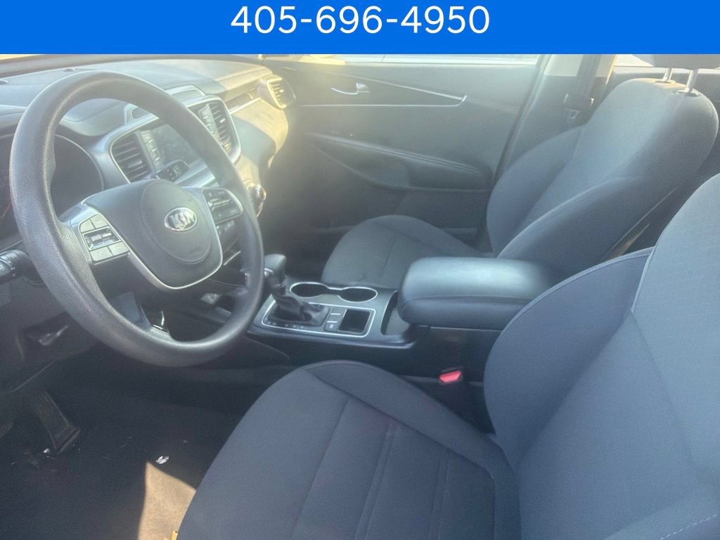 Used 2020 Kia Sorento FWD V6 image 5