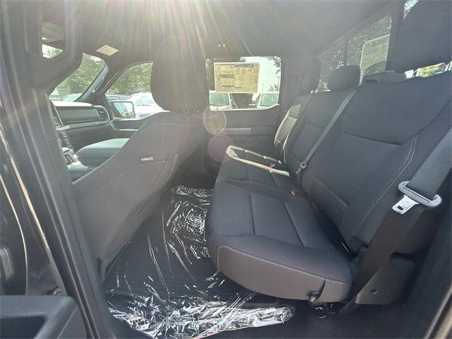 New 2025 Ford F150 XLT w/ Equipment Group 302A MID image 25