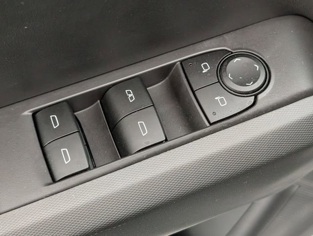 Used 2023 Chevrolet Colorado LT w/ LT Convenience Package II image 12