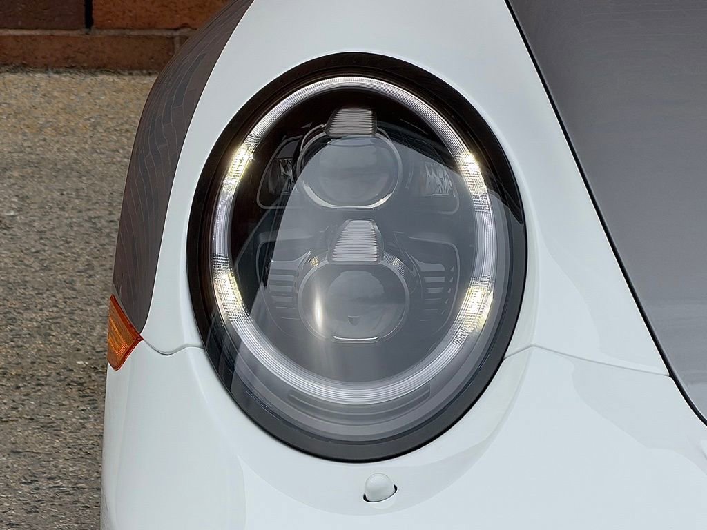 Used 2019 Porsche 911 Speedster image 12