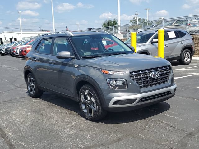 Certified 2023 Hyundai Venue SEL w/ Cargo Package FWD image 31