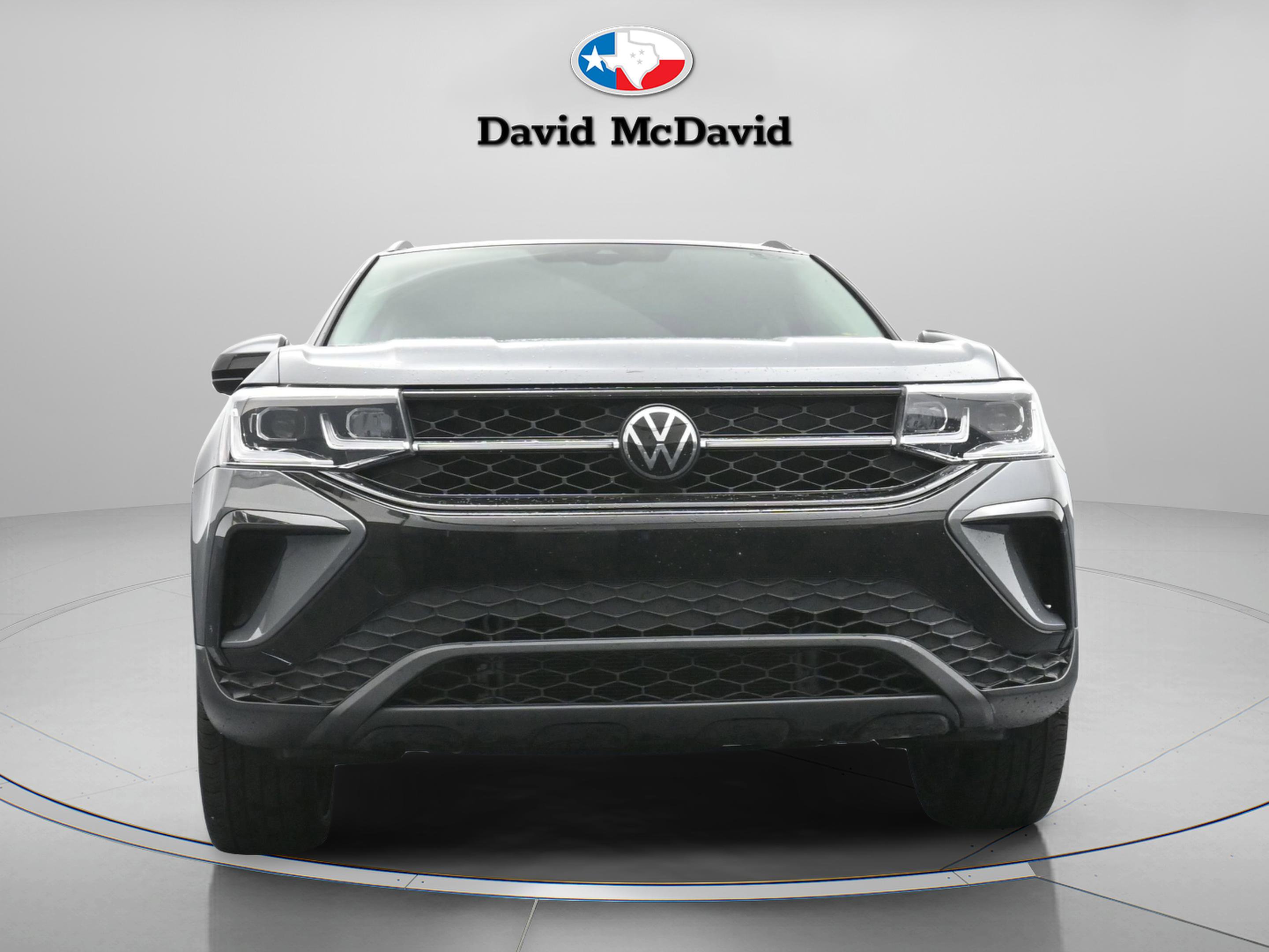 Used 2024 Volkswagen Taos SE image 29