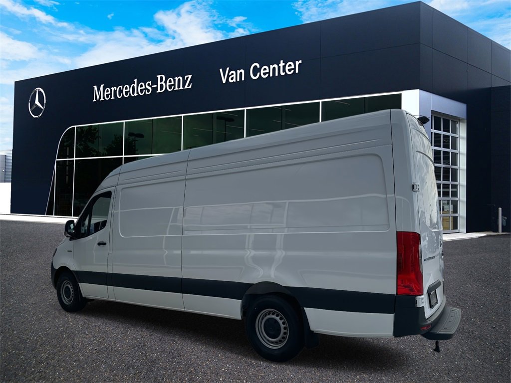 New 2024 Mercedes-Benz eSprinter 170 Cargo image 5