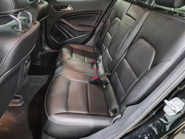 Used 2020 Mercedes-Benz GLA 250 4MATIC w/ Multimedia Package image 20