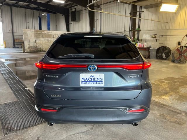 Used 2021 Toyota Venza LE AWD/4WD image 5