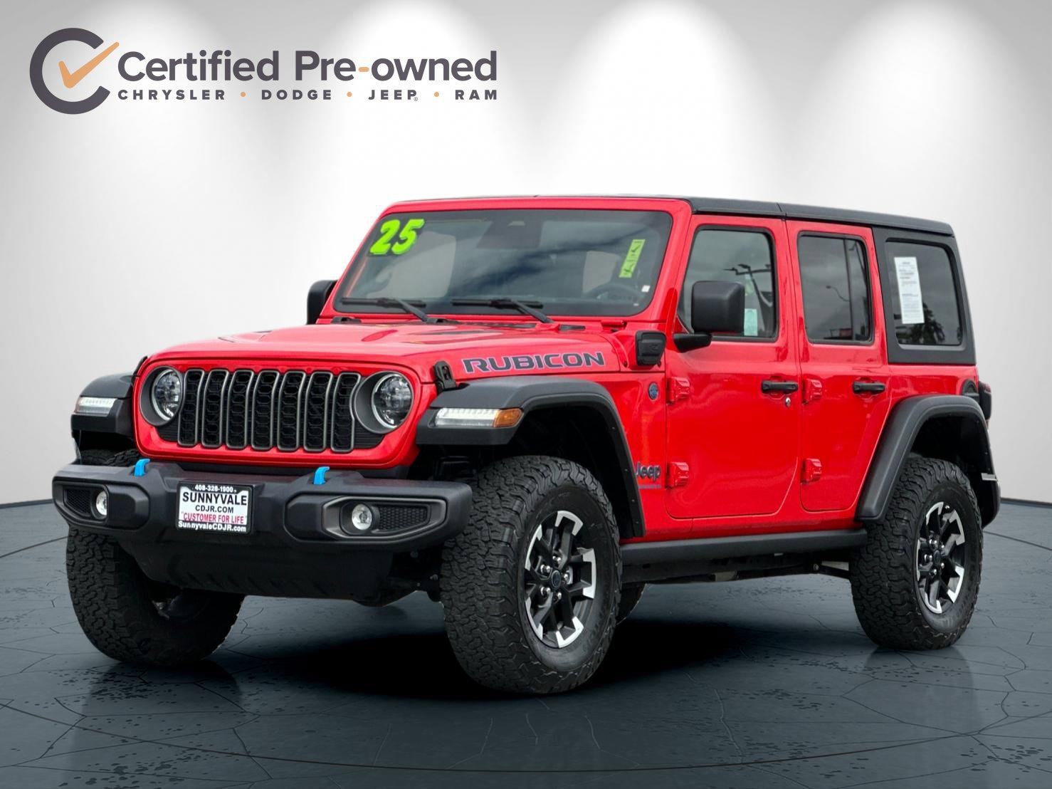 Certified 2025 Jeep Wrangler Unlimited Rubicon 4xe w/ Convenience Group AWD/4WD image 8