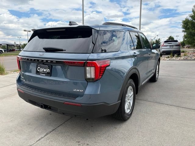 Used 2025 Ford Explorer Active AWD/4WD image 37