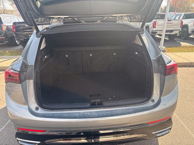 Used 2024 Buick Envision Sport Touring AWD/4WD image 8