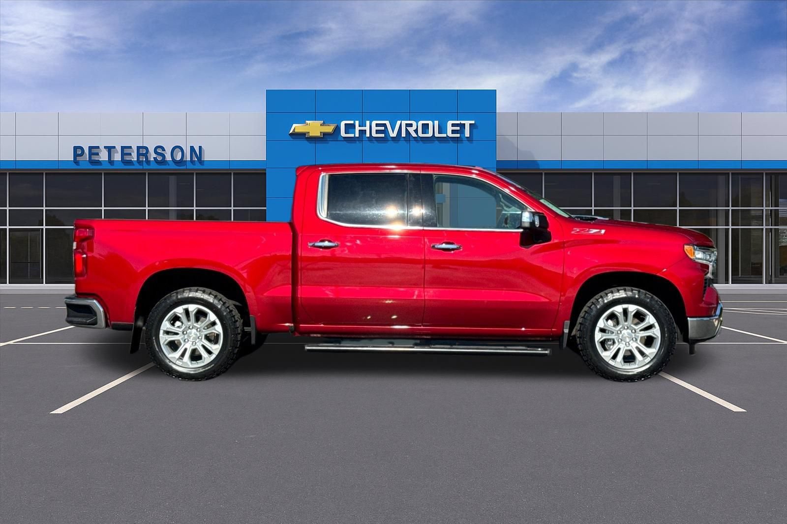 Certified 2025 Chevrolet Silverado 1500 LTZ AWD/4WD image 3
