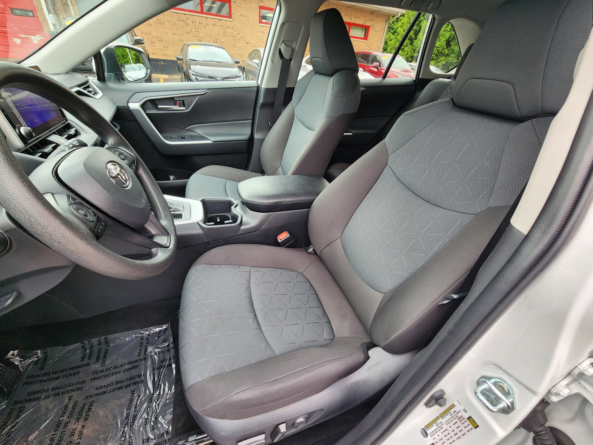 Certified 2025 Toyota RAV4 XLE AWD/4WD image 19