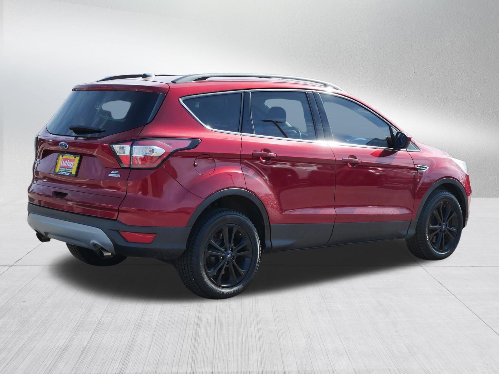 Used 2018 Ford Escape SE image 7