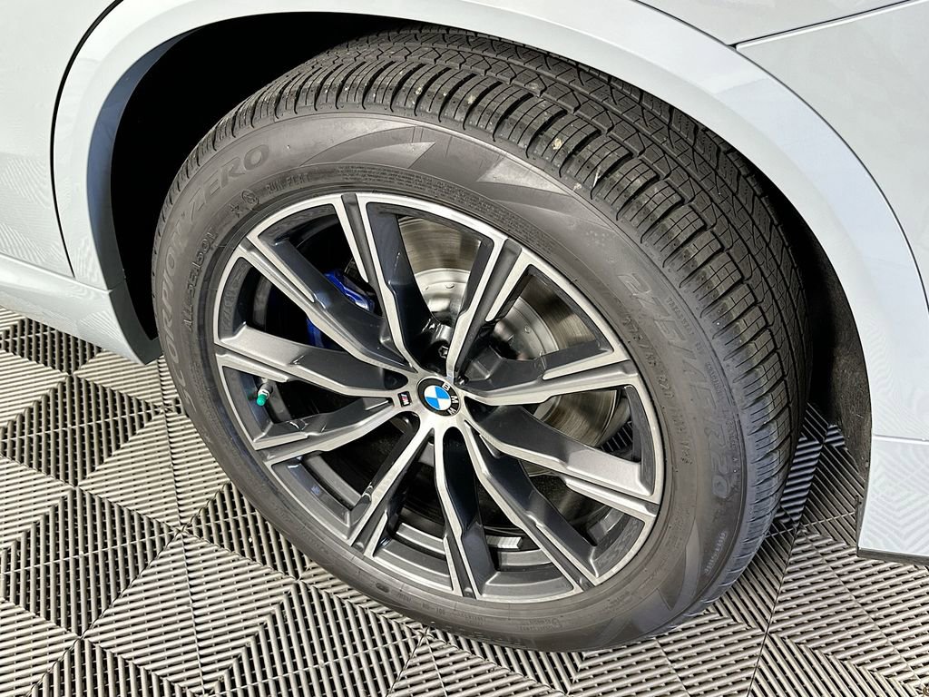 New 2026 BMW X5 xDrive50e image 38