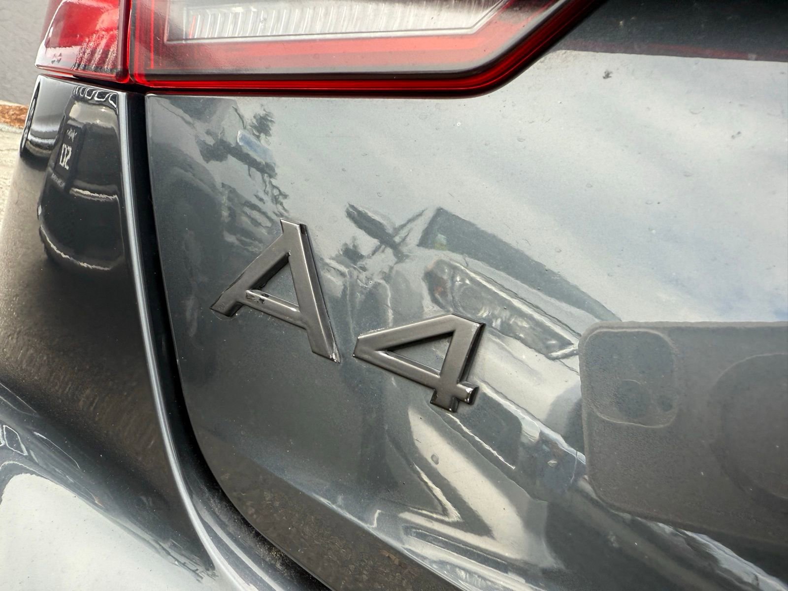 Used 2017 Audi A4 2.0T Premium Plus w/ Premium Plus Package image 6