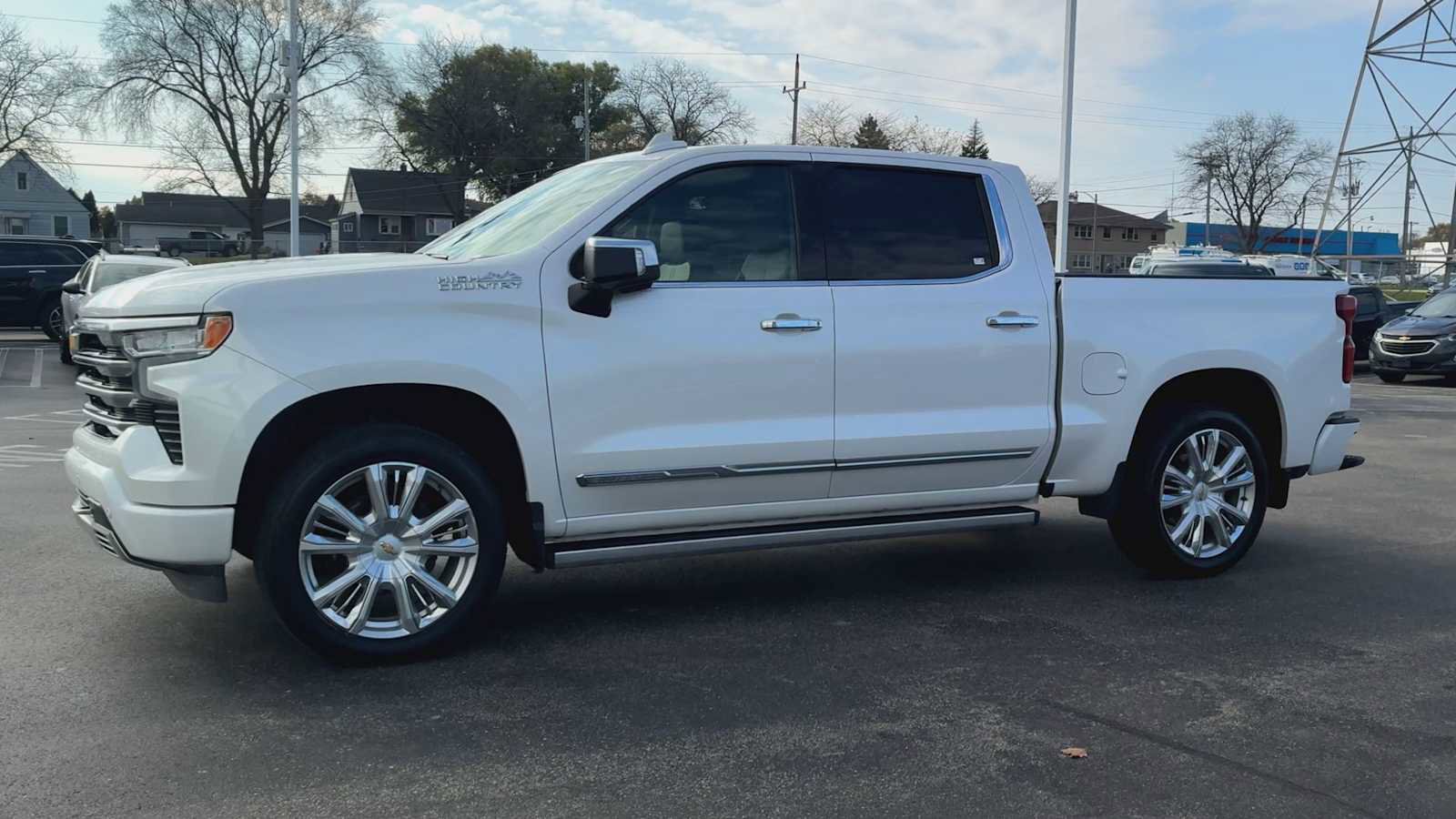 Certified 2023 Chevrolet Silverado 1500 High Country w/ Technology Package image 6