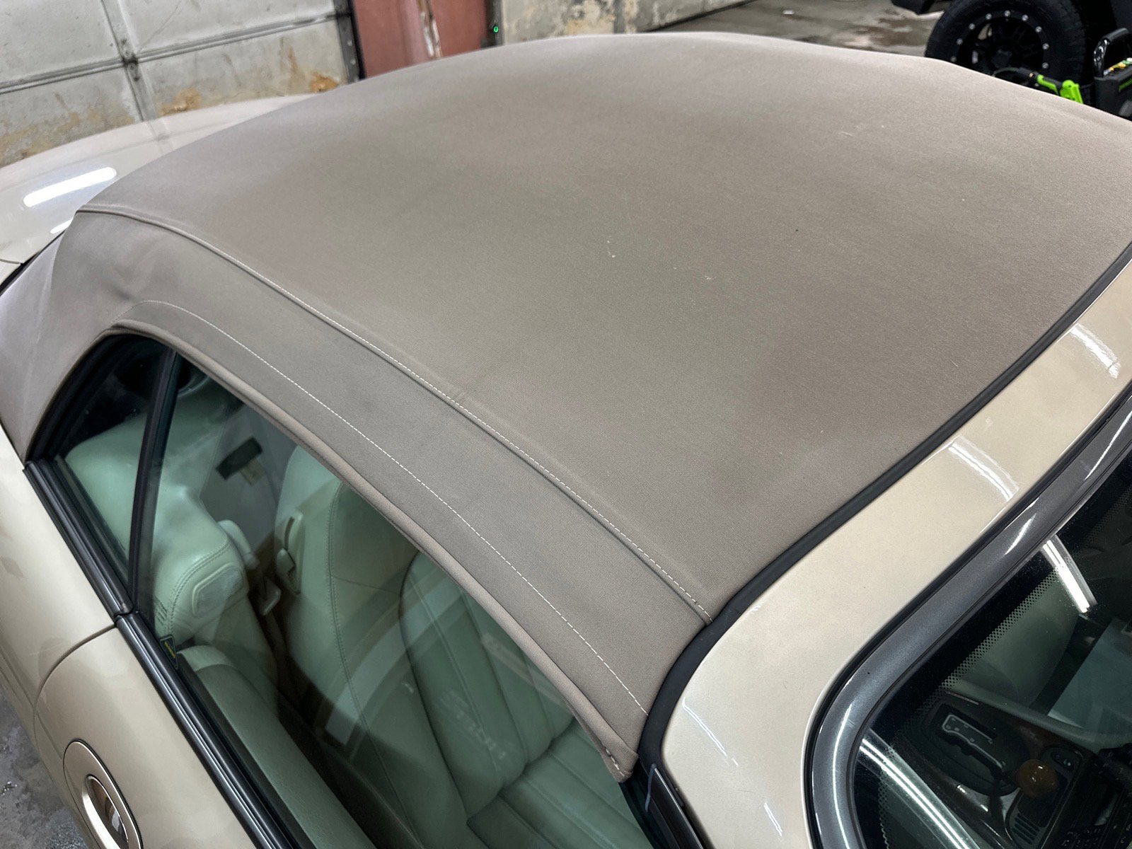 Used 2001 Jaguar XK8 Convertible image 8