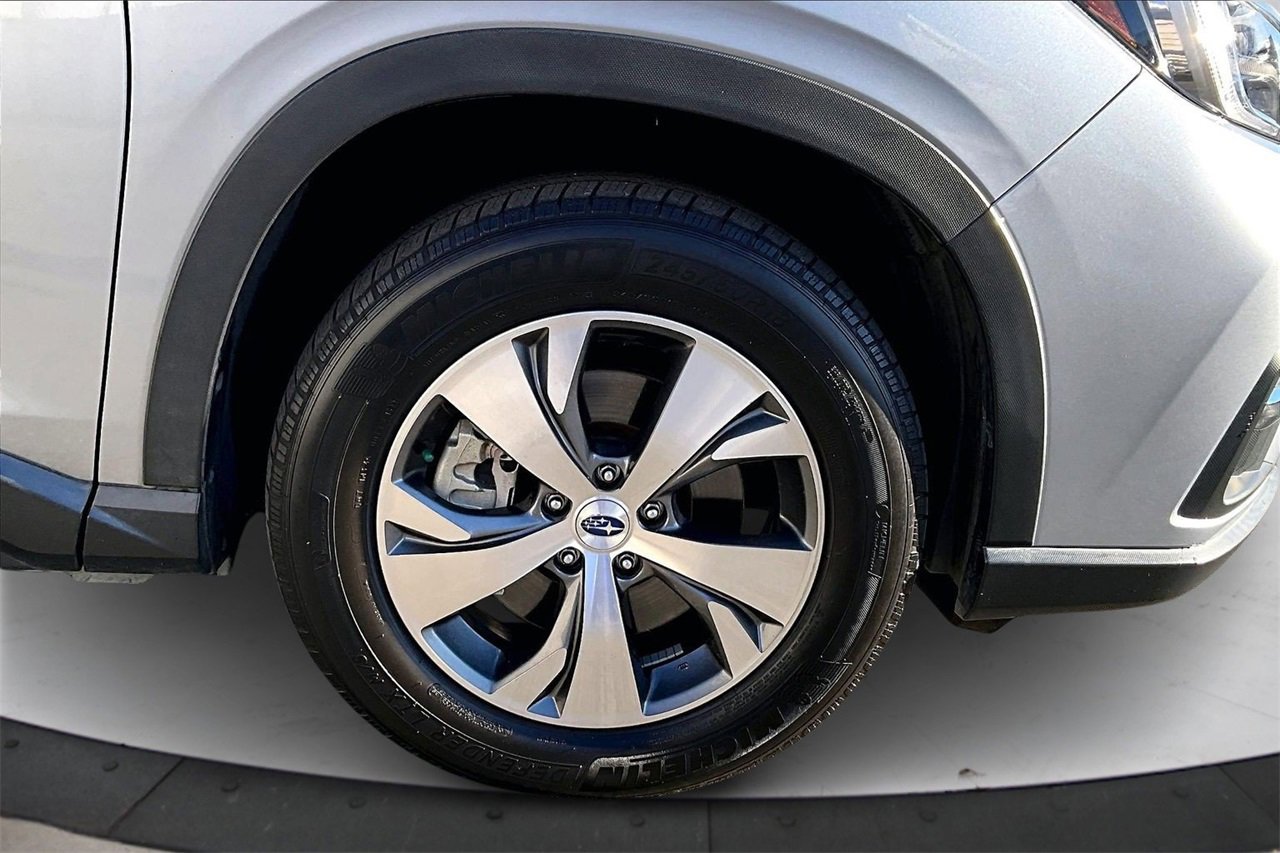 Used 2021 Subaru Ascent Premium w/ Convenience Package image 33