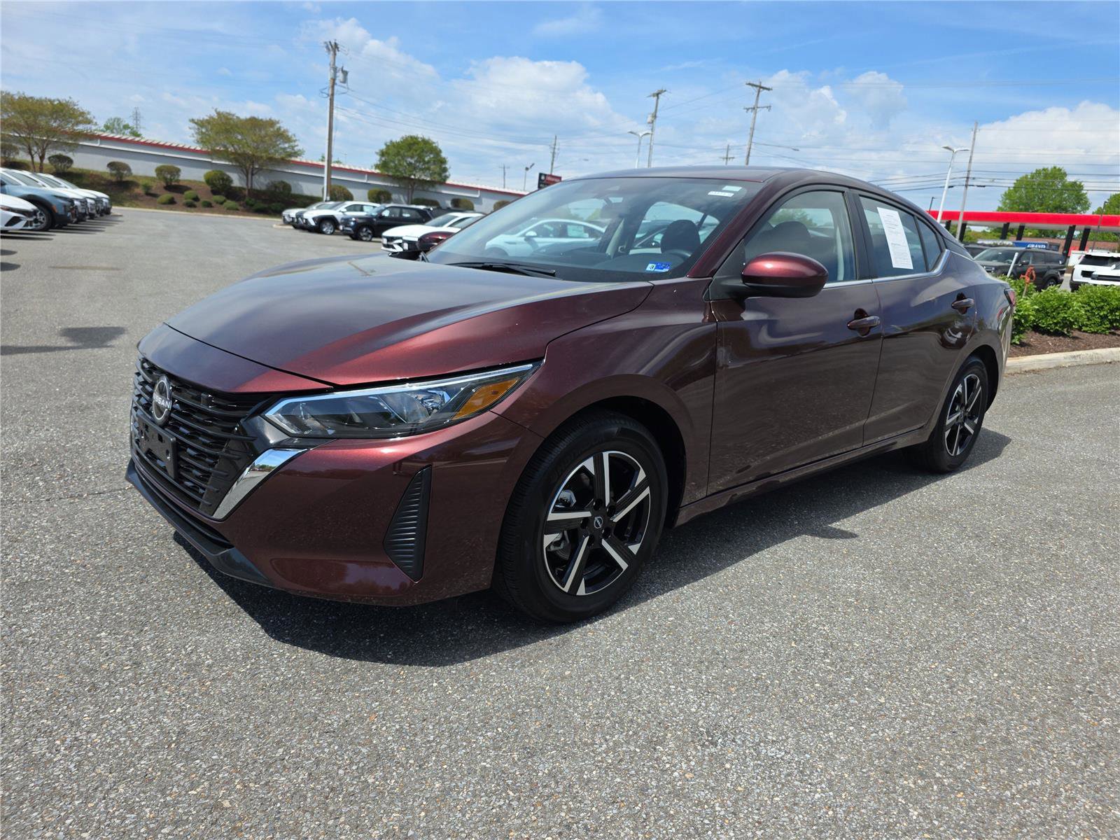Used 2025 Nissan Sentra SV FWD image 9
