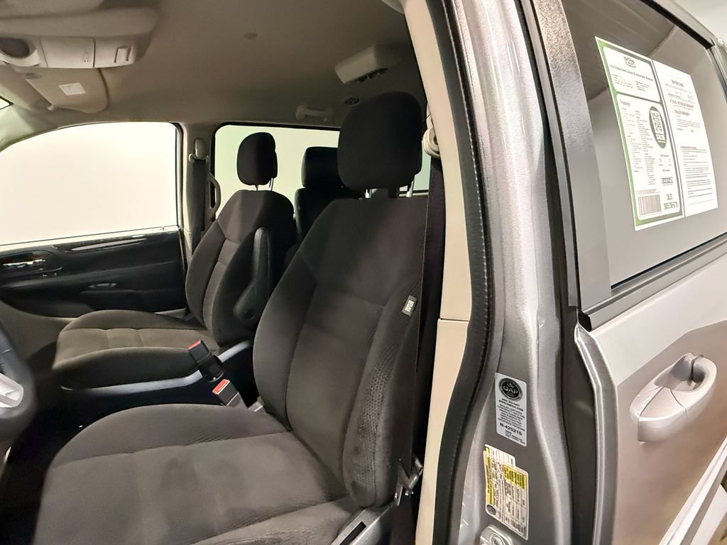 Used 2016 Dodge Grand Caravan SE w/ Quick Order Package 29E SE FWD image 67