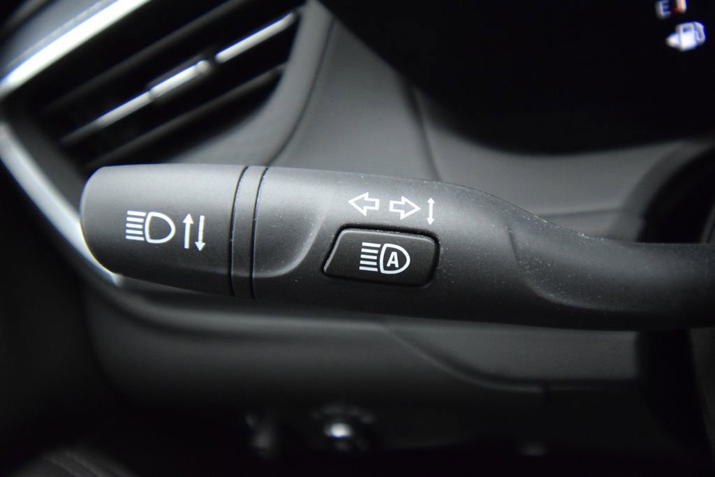 Used 2024 Buick Encore GX Preferred w/ Comfort Package FWD image 34
