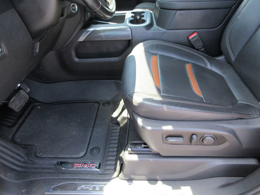 Certified 2022 GMC Sierra 2500 AT4 w/ AT4 Preferred Package AWD/4WD image 24