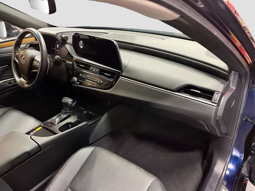 Used 2024 Lexus ES 350 w/ Premium Package FWD image 31
