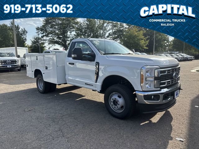New 2025 Ford F350 XL w/ XL Chrome Package AWD/4WD image 2